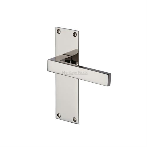 Metro Door Handle on Plate (Lever Latch)