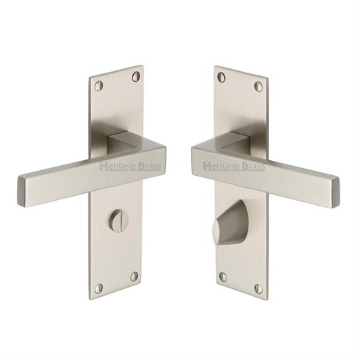 Metro Door Handle on Plate (Bathroom Set)
